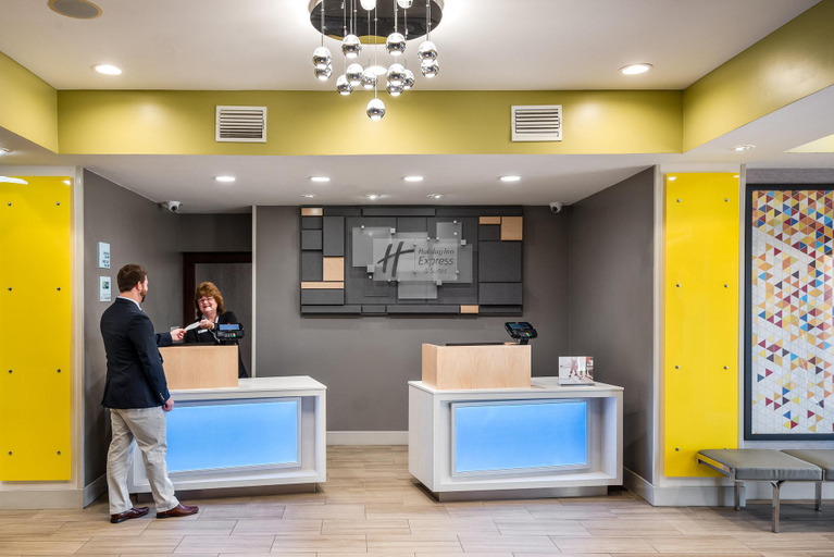 Public Area, Holiday Inn Express & Suites BARTOW by IHG, Polk