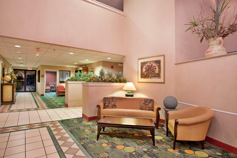 Public Area 3, Holiday Inn Express & Suites BATESVILLE by IHG, Independence