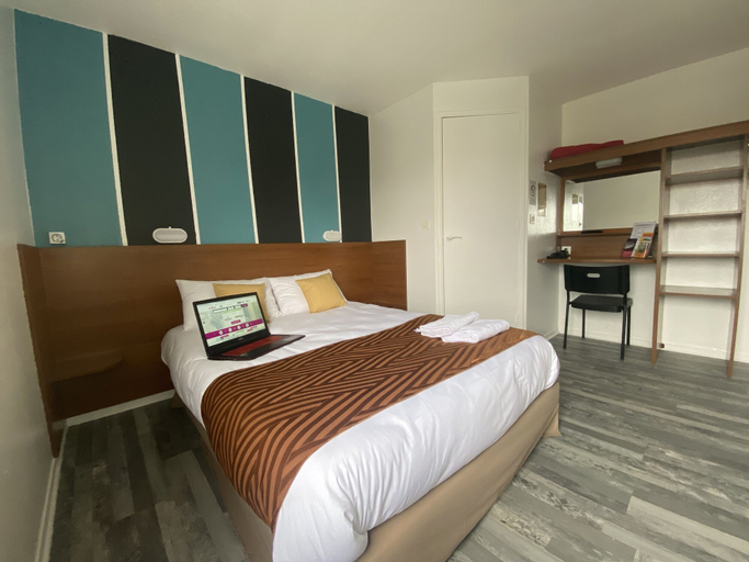 Bedroom 9