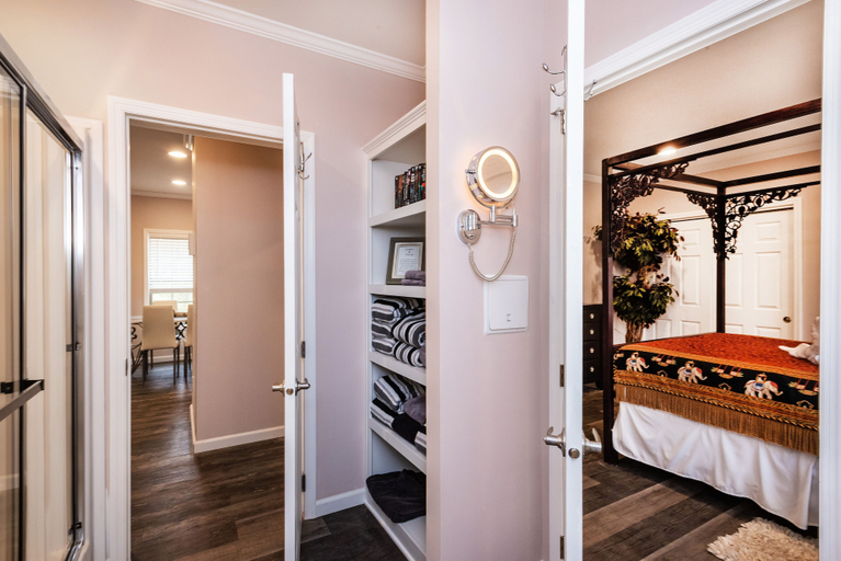 Bedroom 3, Swan Lake Resort Rentals, Atlantic