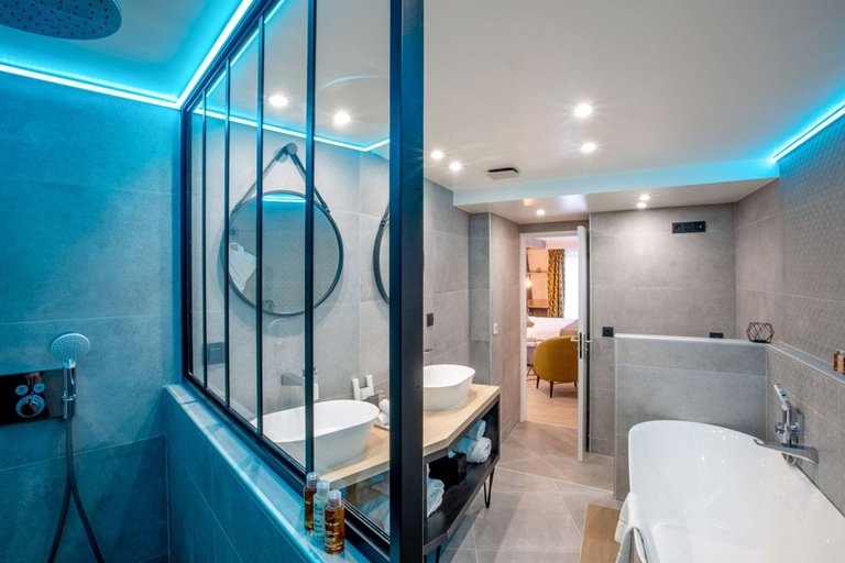 Bathroom 4, Best Western Plus Opera Batignolles, Paris