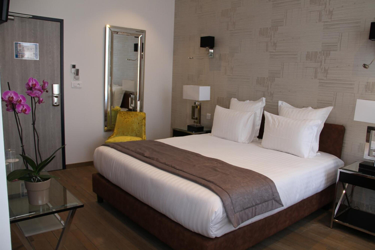 Bedroom 4, Hotel Le Dome, Pas-de-Calais