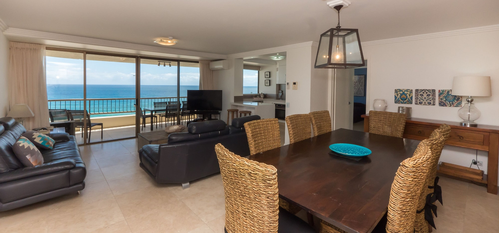 Dining Room 24