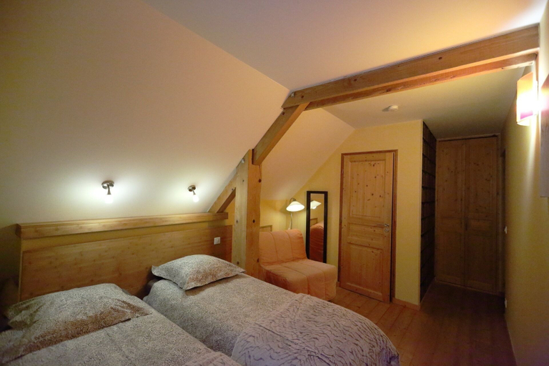 Bedroom 4, Le ValOmbre, Isère
