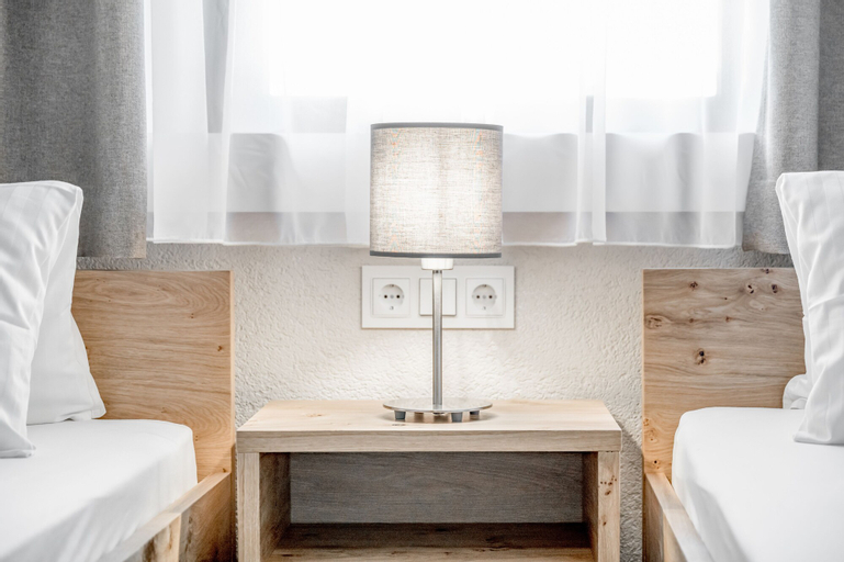 Bedroom 6