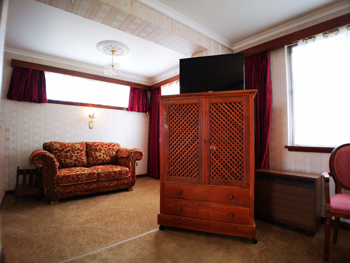 Bedroom 7