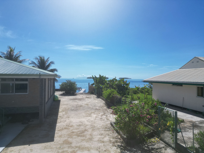 Exterior & Views 2, AUTE