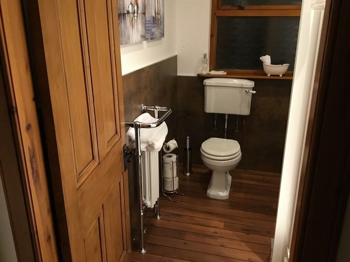 Bathroom 5, Sealladh Sona, Highland