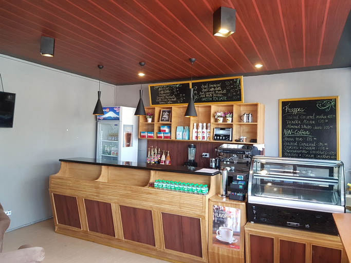 Food & Drinks 5, Elmar Cabin, Baguio City