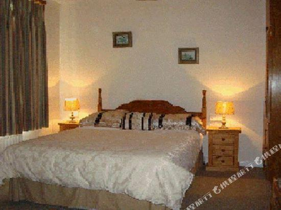 Others 5, Clifford´s Ocean View B&B