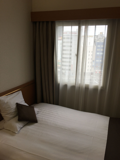 Bedroom 12