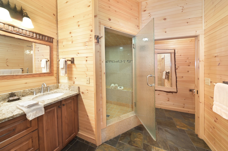 Bathroom 3, Lodges At Cresthaven, Warren