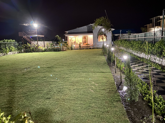 Exterior & Views 2, GoBravo Farm - 2BHK Villa with Pool, Gautam Buddha Nagar