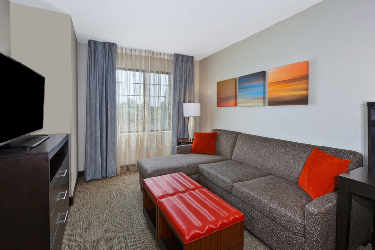 Bedroom 3, Staybridge Suites Detroit-Utica By IHG, Macomb