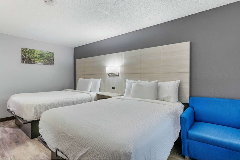 Bedroom 3, Days Inn by Wyndham Savannah Gateway I-95, Chatham