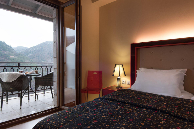 3, Maniatis Hotels & Resorts, Peloponnese