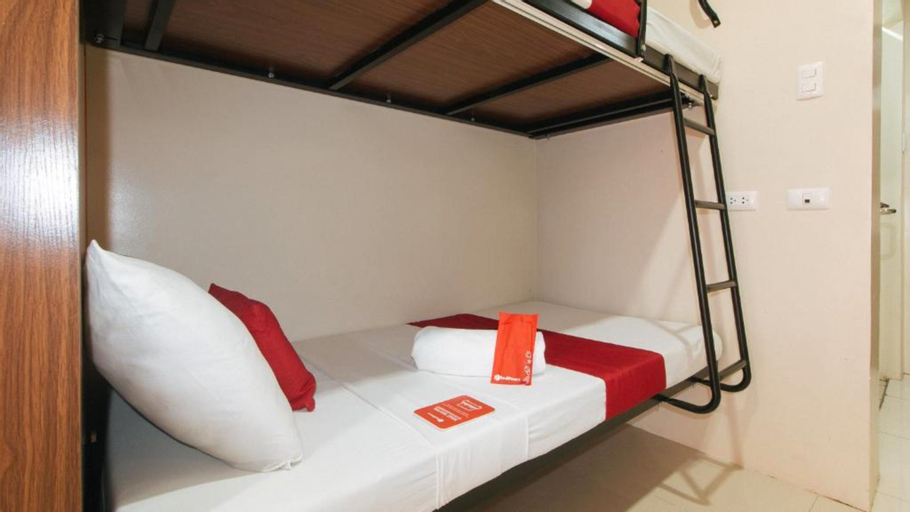 Bedroom 14