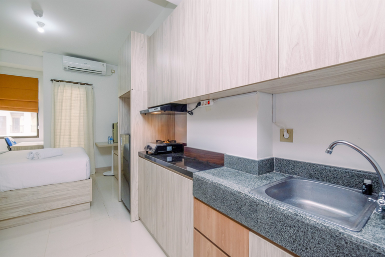 Others 2, Modern Studio Transpark Cibubur Apartment near Shopping Mall By Travelio, Depok