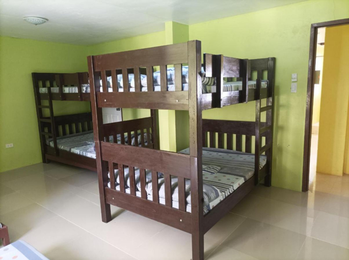 Bedroom 5, Pasilyo Lodge & Surf Baler Aurora, Baler