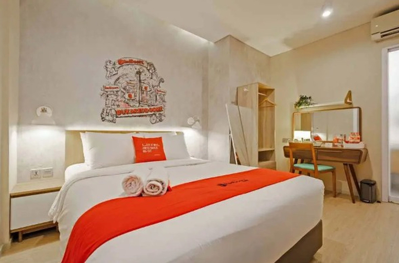 RedDoorz Plus @ Thamrin, Central Jakarta