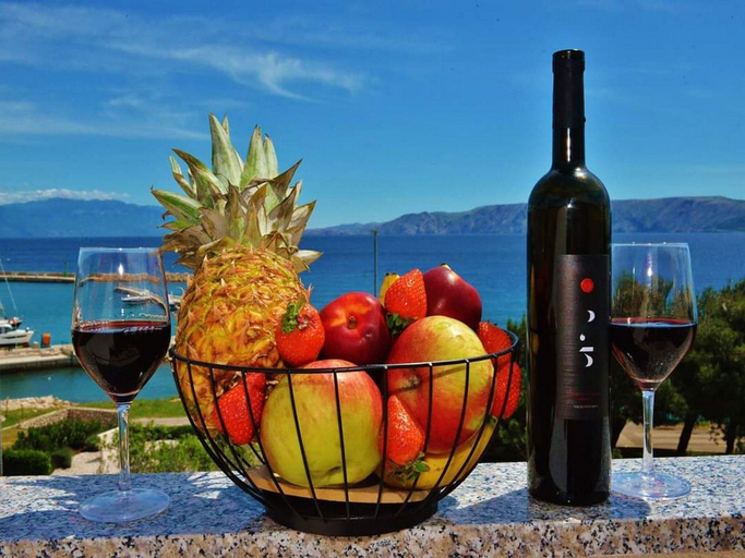 Food & Drinks, Apartments Brzica, Novi Vinodolski