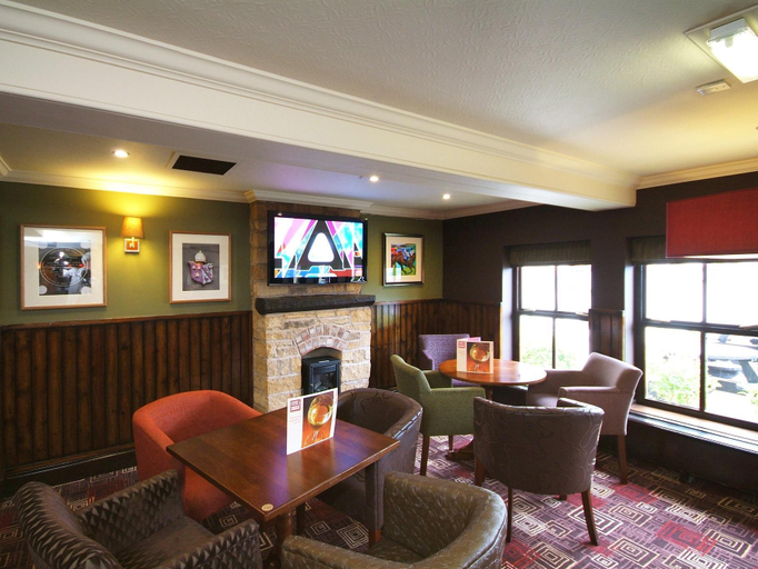 Others 5, The Bluebird Inn, Lancashire