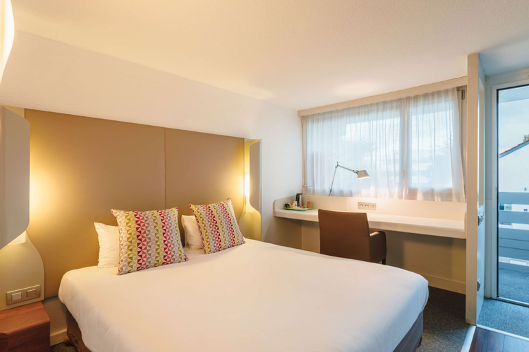 Bedroom 13
