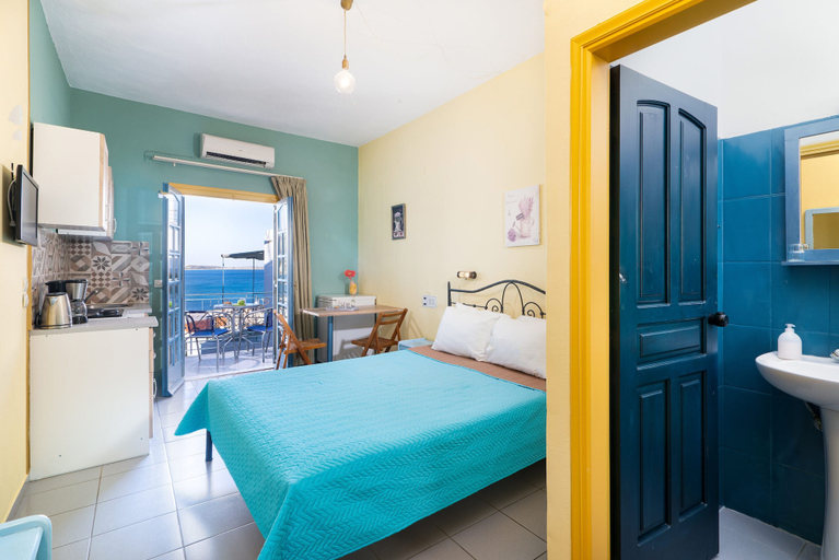 Bedroom 5, Afroditi Apartments, Crete