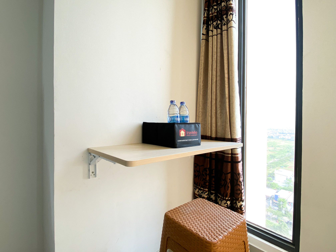 Bedroom 2, Compact and Comfortable Studio Sayana Bekasi Apartment By Travelio, Bekasi
