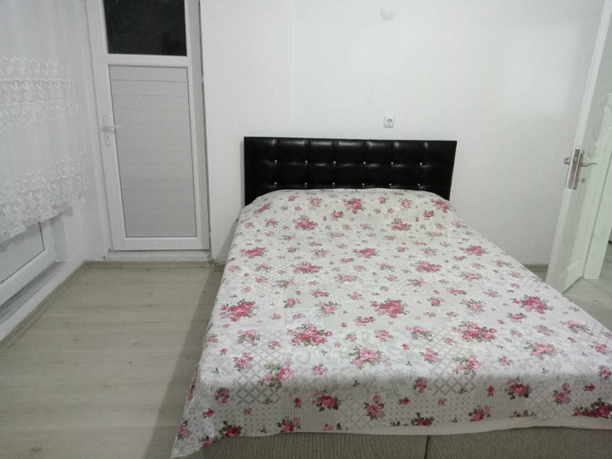 Bedroom 2, Yeşilhan pansiyon, Yeşilova