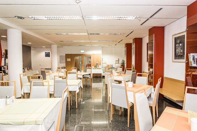 Food & Drinks 5, Hotel Korotan, Wien