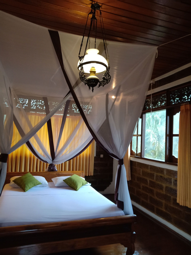 Bedroom 9