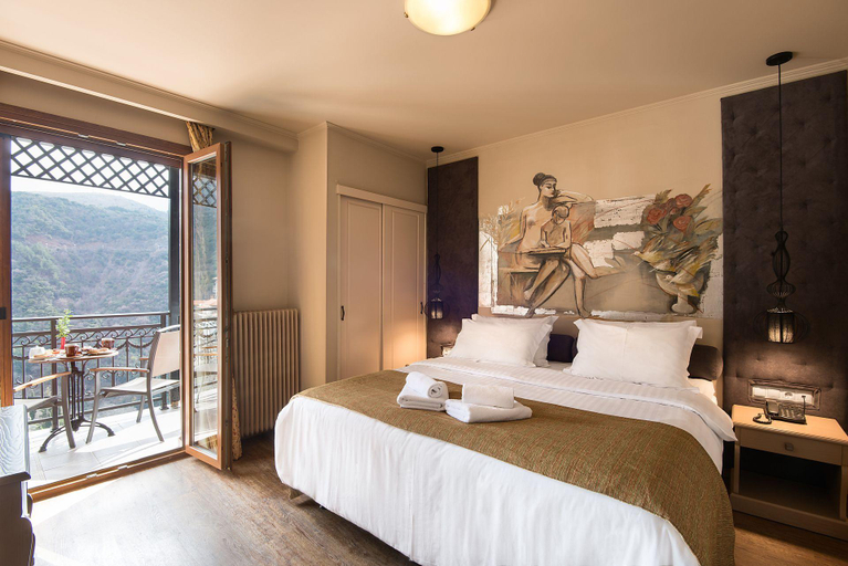 1, Maniatis Hotels & Resorts, Peloponnese