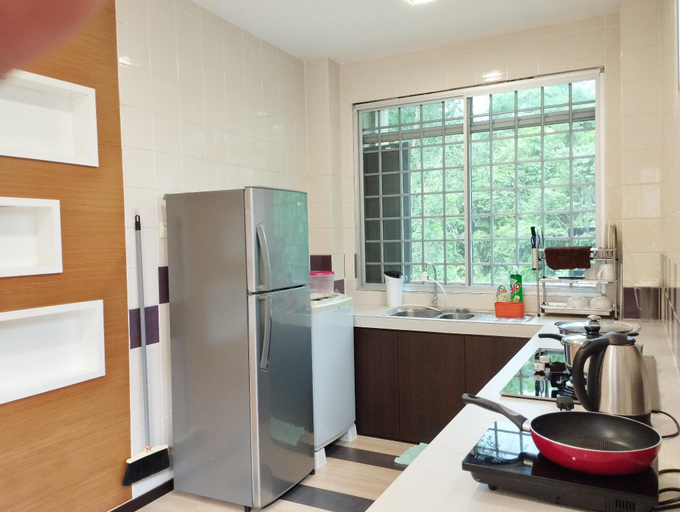 Others 3, Eden 3 Bedrooms Apartment, Kuching