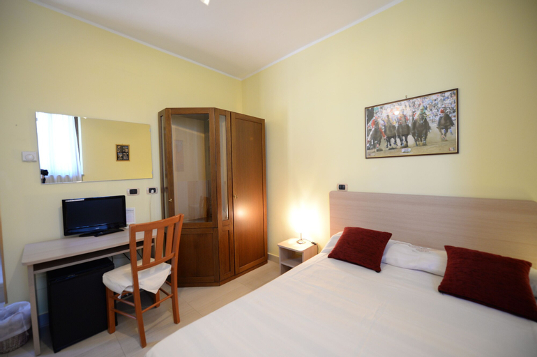 Bedroom 21