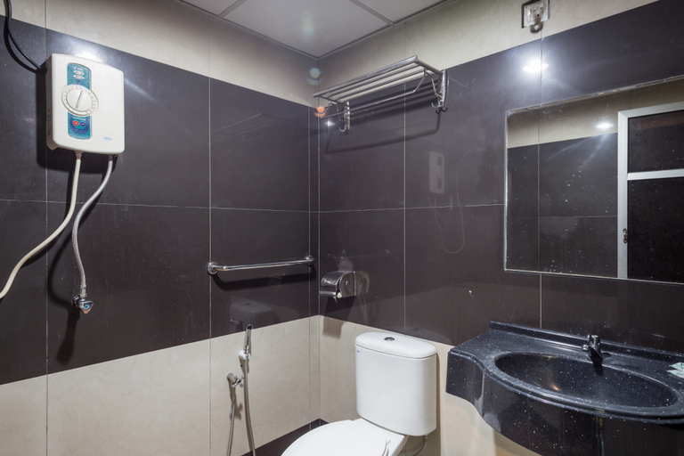 Bathroom 4, Subang Valley Hotel, Subang Jaya