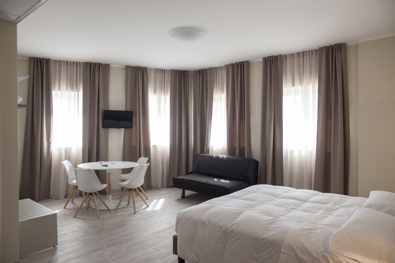 Bedroom 14