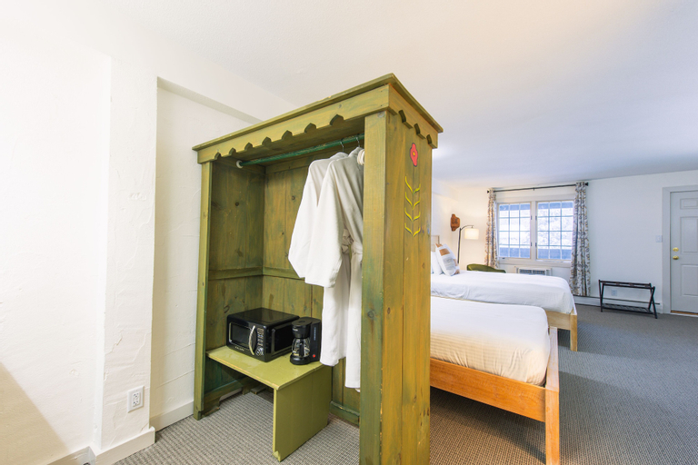 Bedroom 8