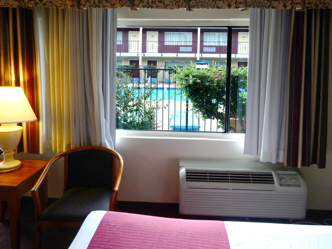 Bedroom 21