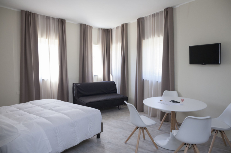 Bedroom 9