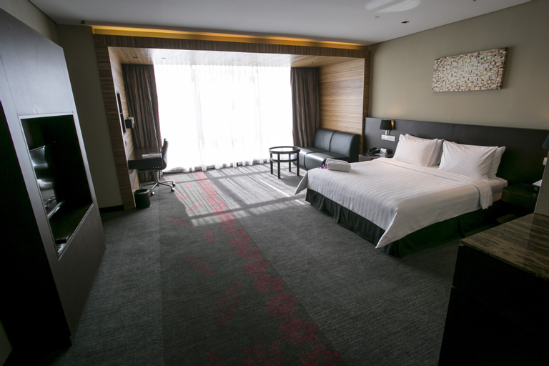 Bedroom 14