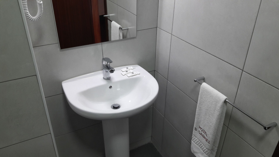 Bathroom 3, Hotel Solar São Gabriel, Porto