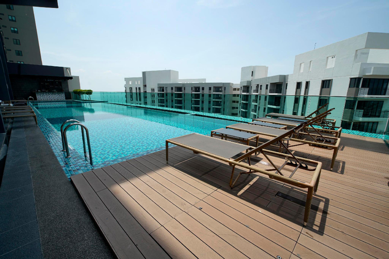 Jazz Hotel Penang - Tap to explore photos