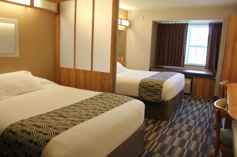 Bedroom 23