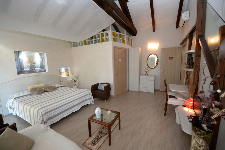 Bedroom 17