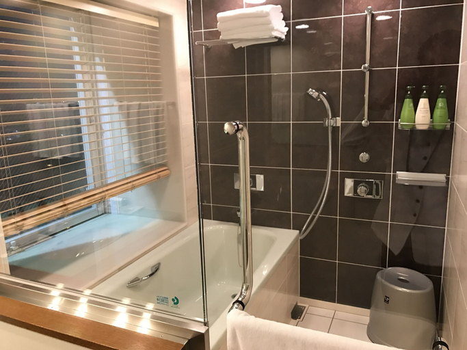 Bathroom 4, Smile Hotel Naha City Resort, Naha