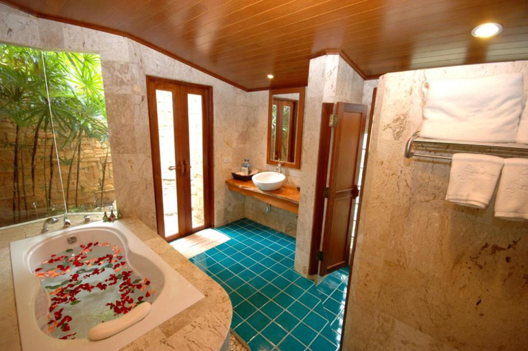 Bathroom 5, Sand Sea Resort Railay, Mueang Krabi