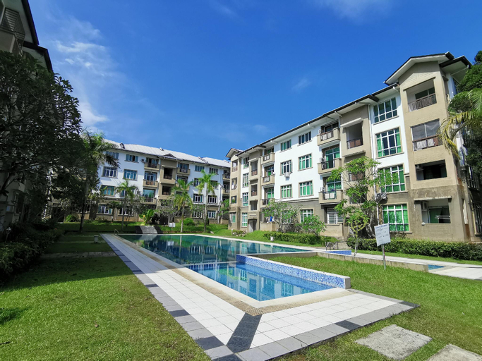 Eden 8pax  3Room  apartment near Kuching Airport, Kuching