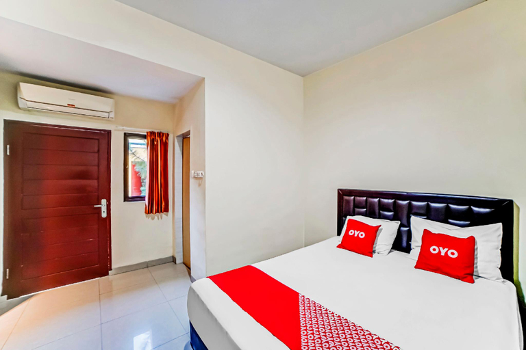 Bedroom, OYO 90970 Hotel Jsn Ulos, Asahan