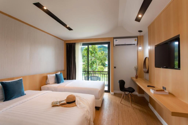 Bedroom 13